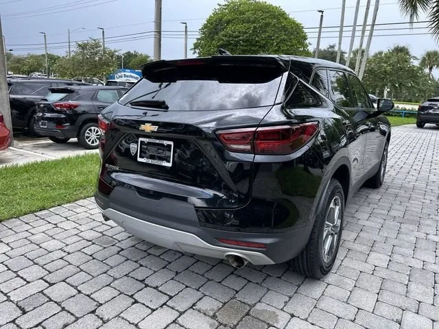 2025 Chevrolet Blazer 2LT photo 37