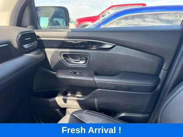 2024 Honda Pilot EX-L 7 Passenger photo 12