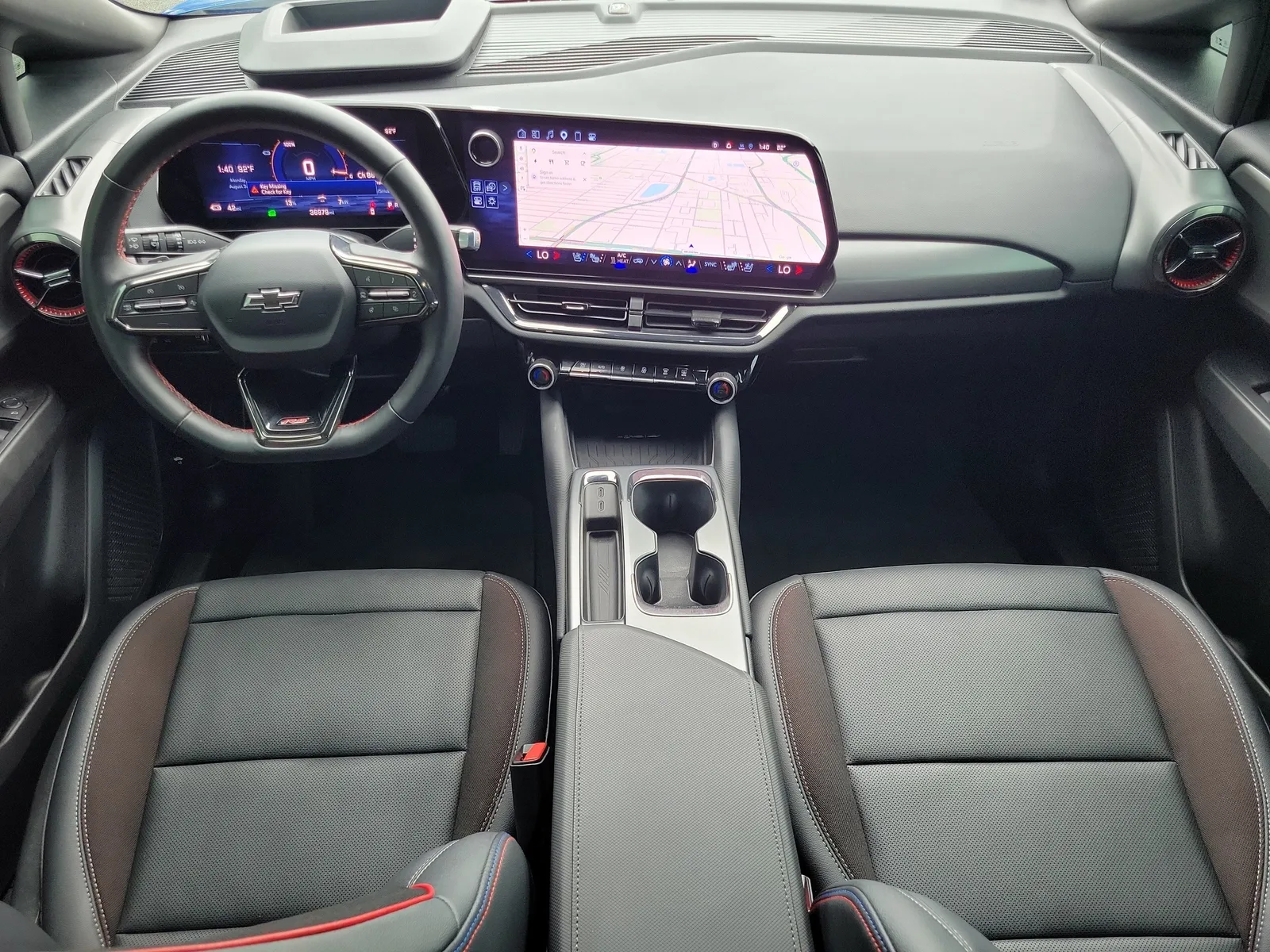 2025 Chevrolet Equinox EV RS photo 19