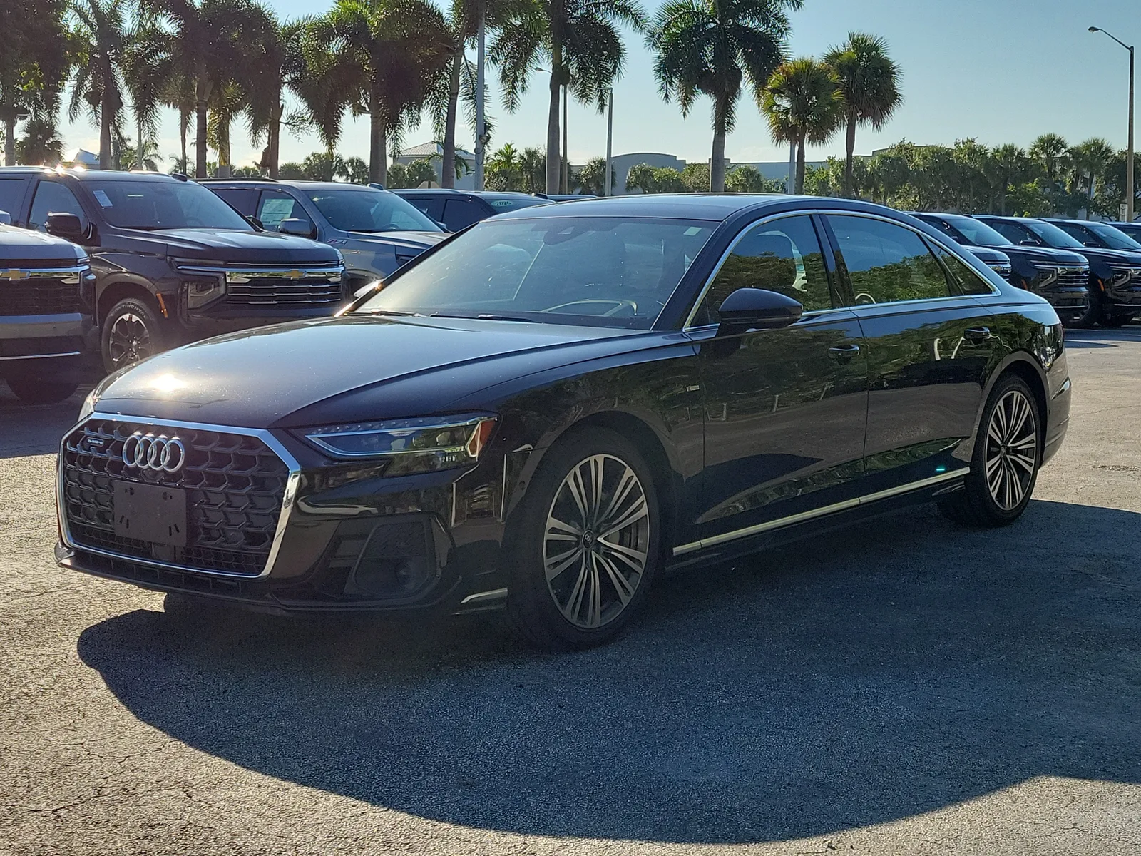 2023 Audi A8 4DR L QTRO 55 TFS photo 7