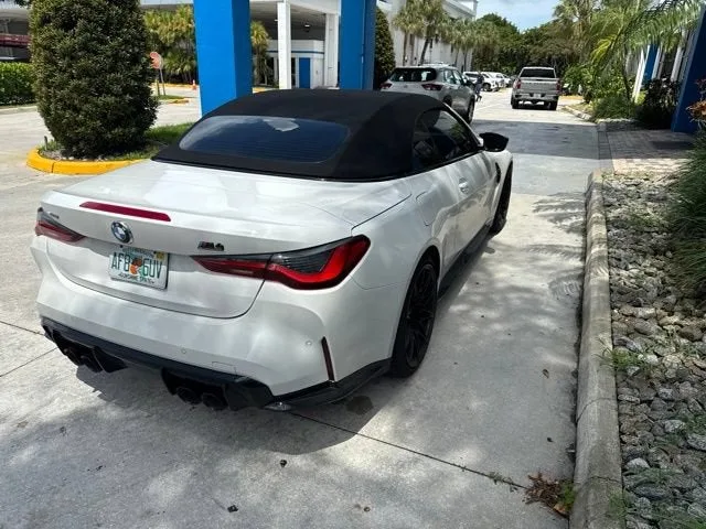 2024 BMW M4 Competition xDrive photo 11