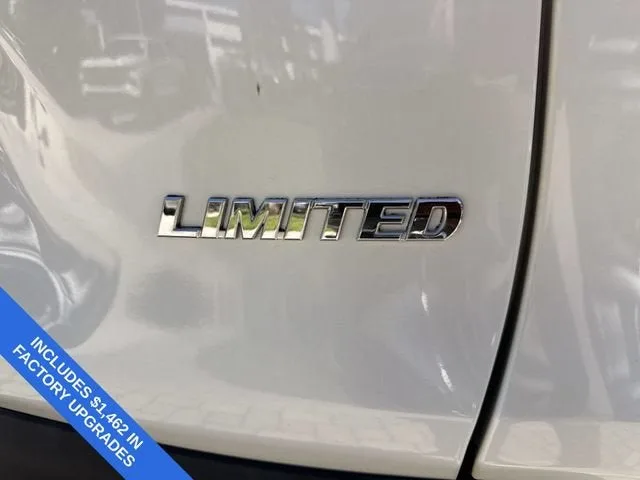 2021 Toyota RAV4 Limited photo 38
