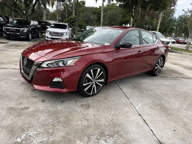 2022 Nissan Altima 2.5 SR photo 21