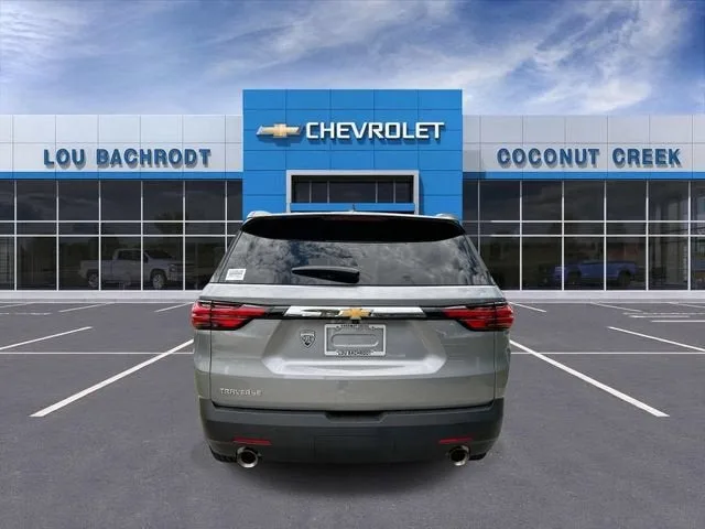 2023 Chevrolet Traverse LS photo 7
