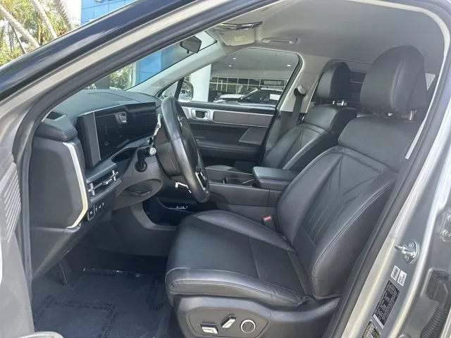 2025 Hyundai Santa Fe SEL photo 30