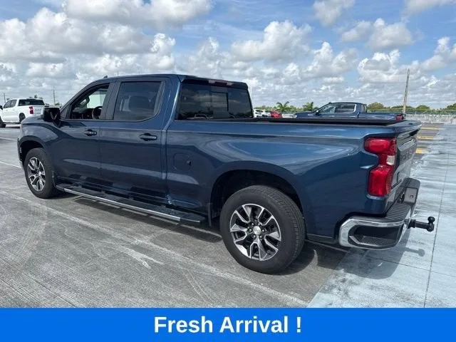2022 Chevrolet Silverado 1500 LT photo 13