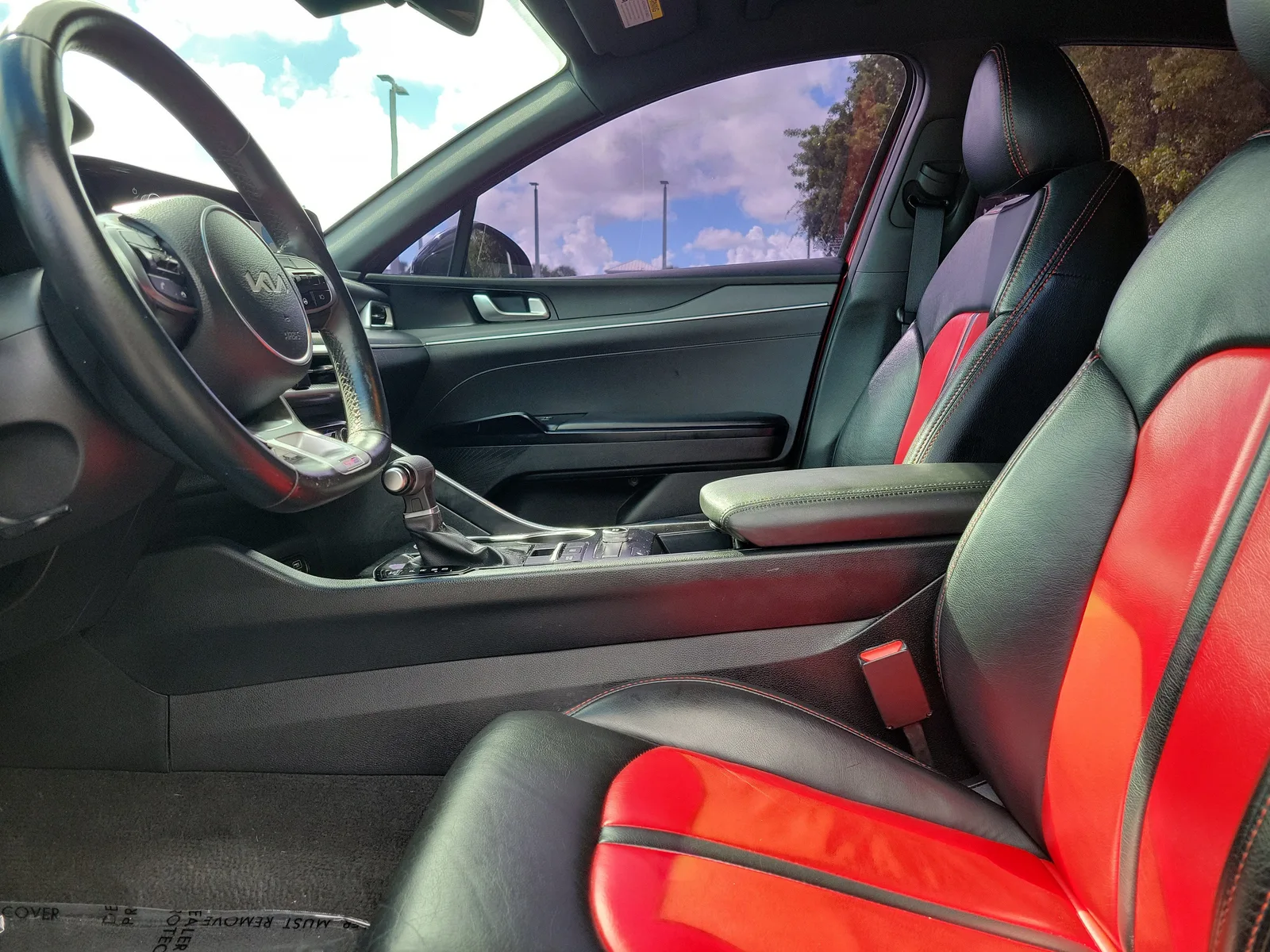 2022 Kia K5 GT-Line photo 19