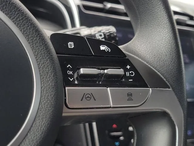 2024 Hyundai Tucson SEL photo 24
