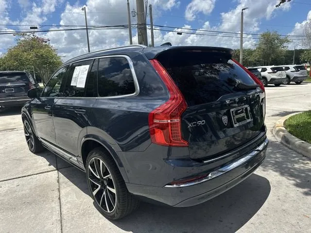 2023 Volvo XC90 Plus photo 16