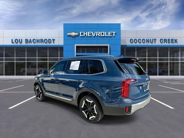2023 Kia Telluride S photo 6