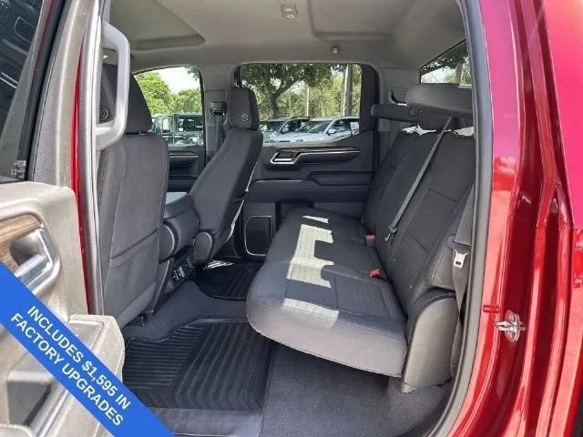 2024 Chevrolet Silverado 1500 RST photo 27