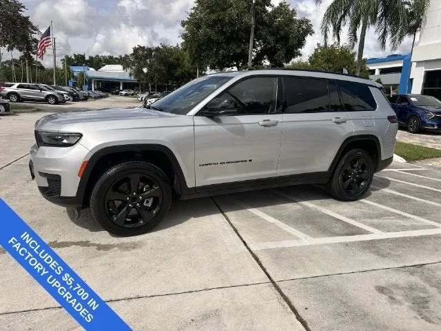2023 Jeep Grand Cherokee L Altitude photo 31