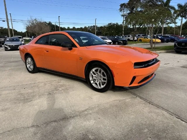 2025 Dodge Charger Daytona R/T photo 16