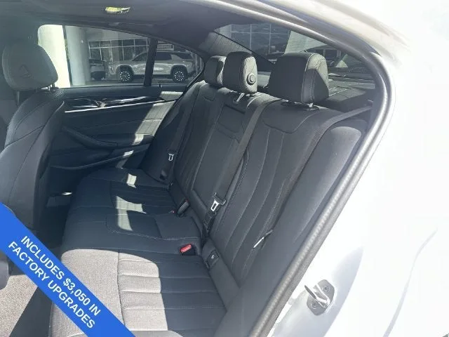 2023 BMW 5 Series 530i photo 27