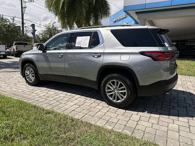 2023 Chevrolet Traverse LT Cloth photo 33