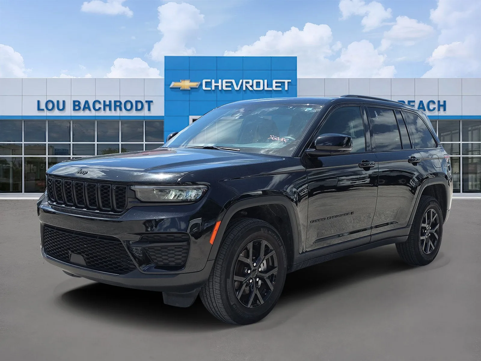 2024 Jeep Grand Cherokee Altitude photo 3
