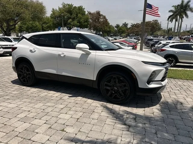 2023 Chevrolet Blazer 2LT photo 15