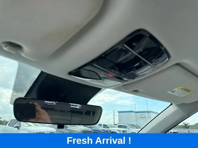 2025 Hyundai Santa Fe SEL photo 9
