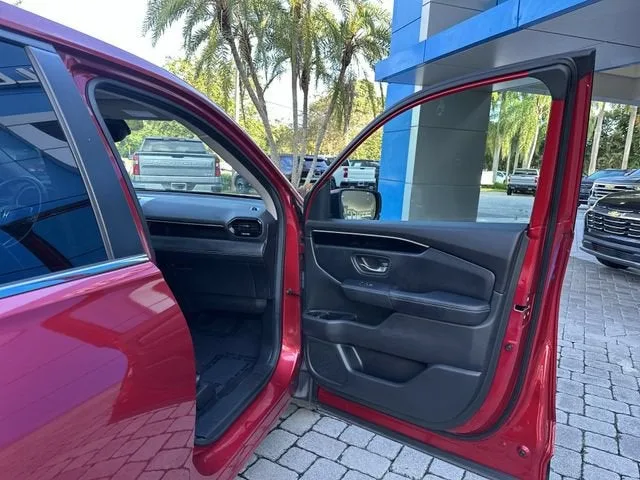 2024 Honda Pilot EX-L 7 Passenger photo 23