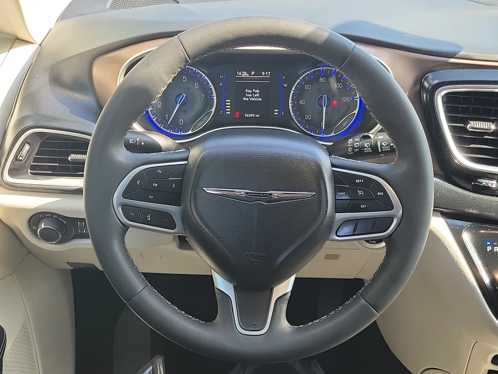 2023 Chrysler Voyager LX photo 17