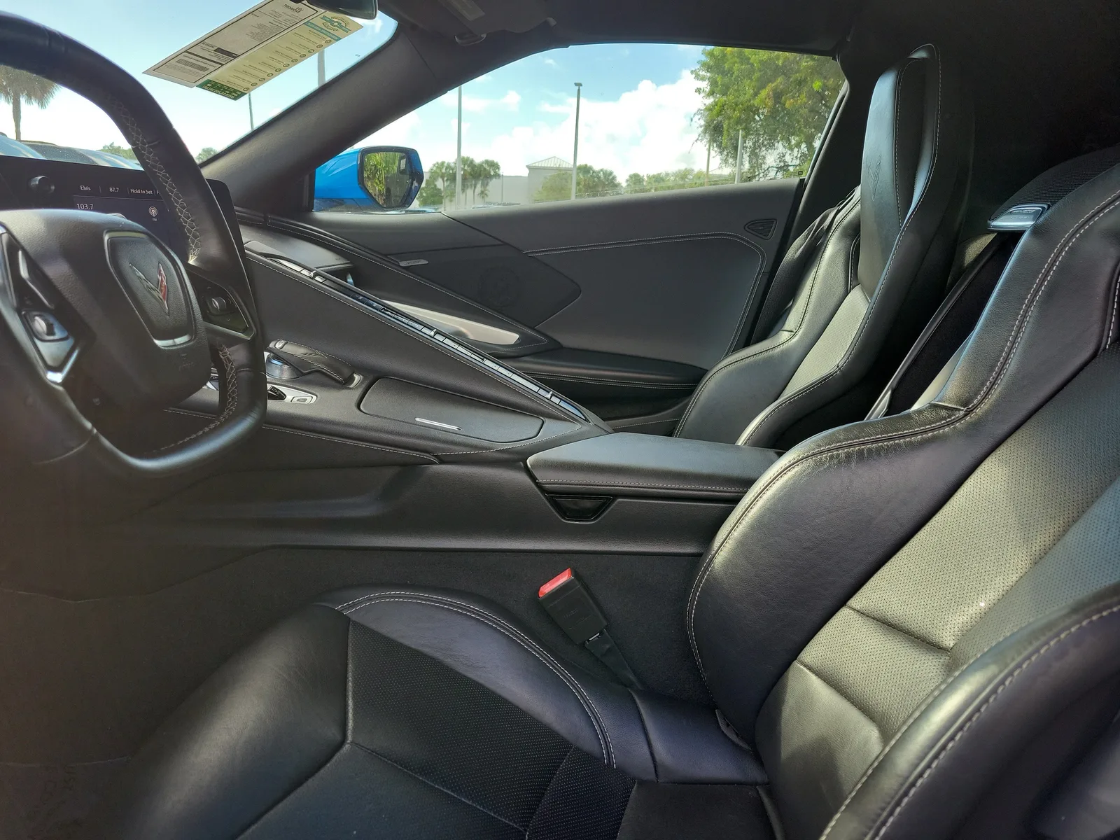2021 Chevrolet Corvette Stingray 1LT photo 17