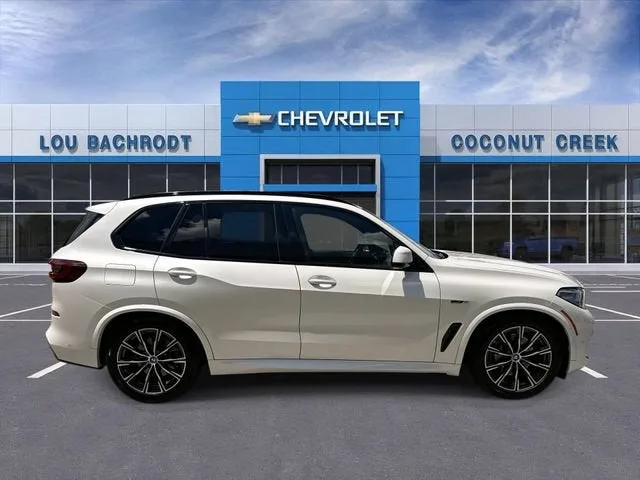 2022 BMW X5 xDrive45e photo 9