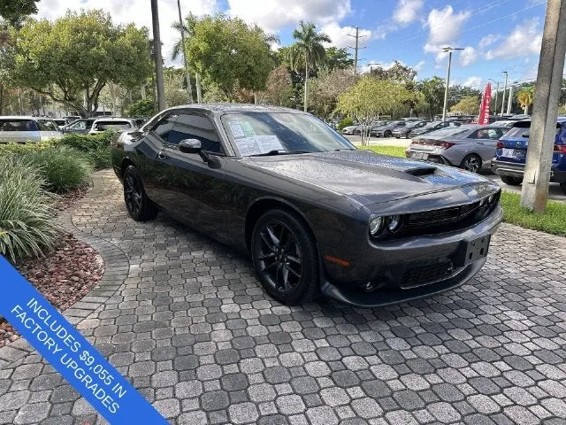 2022 Dodge Challenger GT photo 16
