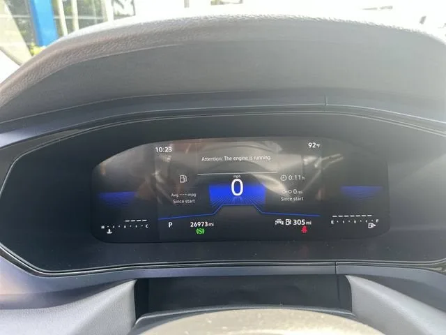 2024 Volkswagen Taos SE photo 26