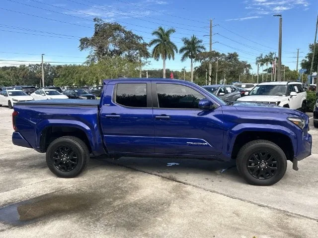 2025 Toyota Tacoma 2WD SR5 photo 19