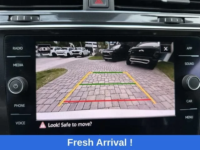 2022 Volkswagen Tiguan SE photo 11