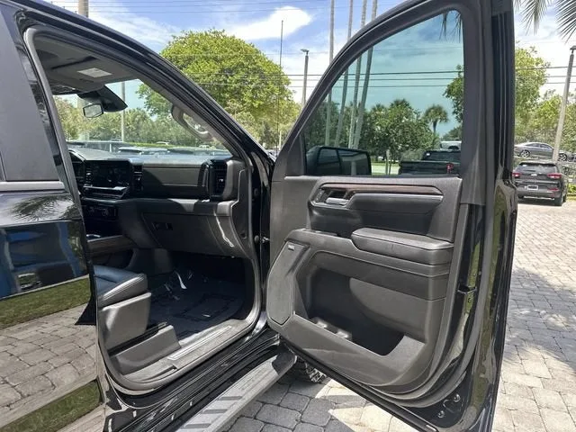2022 Chevrolet Silverado 1500 LT Trail Boss photo 23