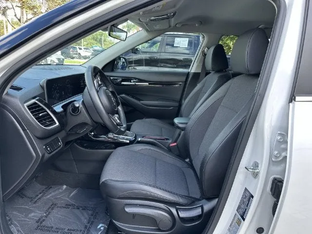 2024 Kia Seltos X-Line photo 30