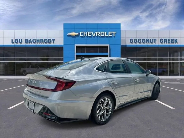 2020 Hyundai Sonata SEL photo 8