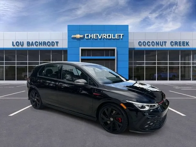 2023 Volkswagen Golf GTI SE photo 2