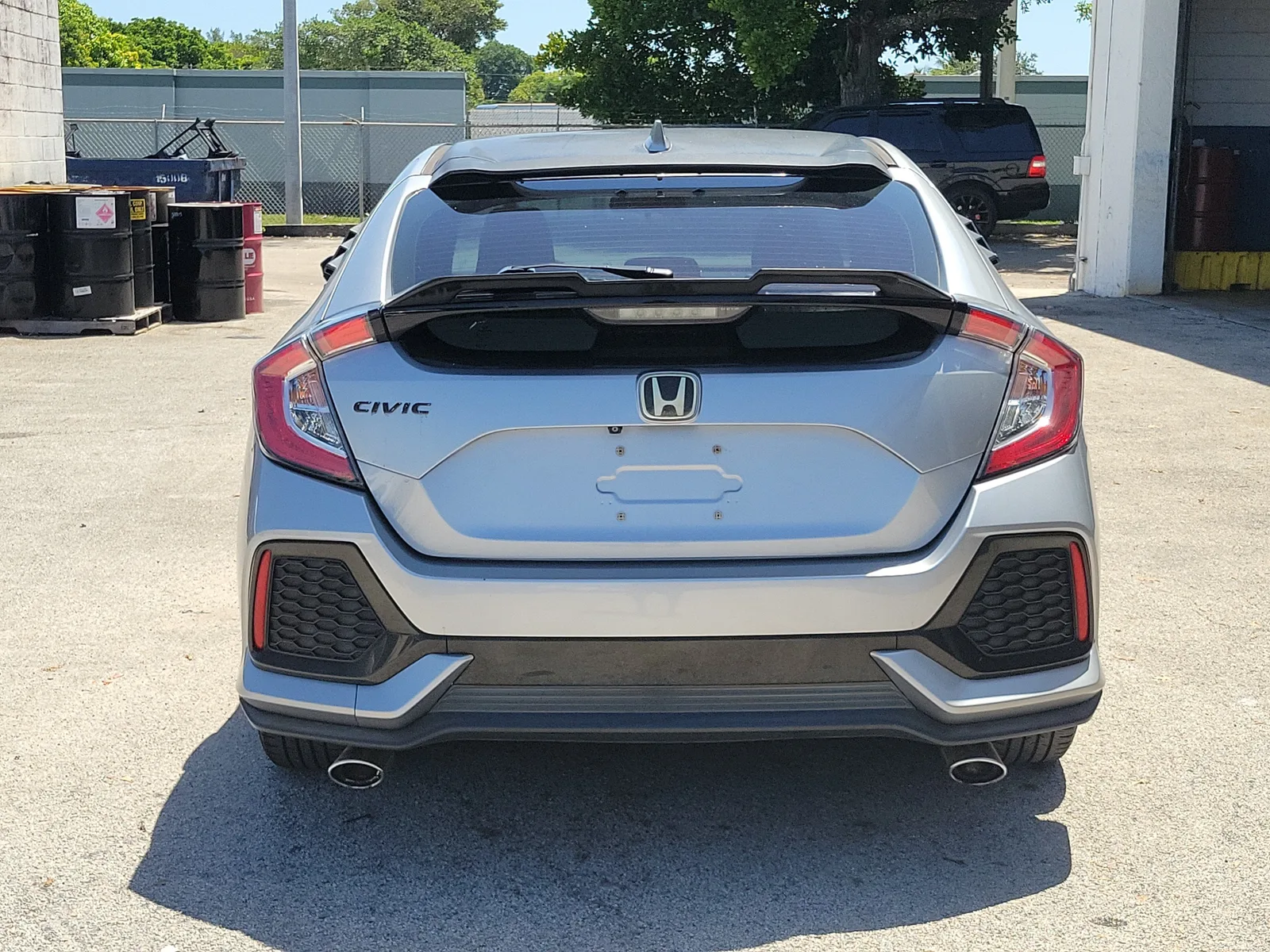 2019 Honda Civic Hatchback EX photo 3