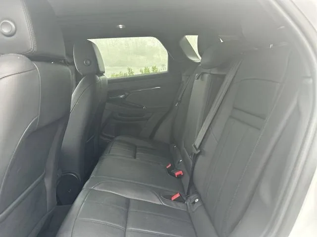 2024 Land Rover Range Rover Evoque Core S photo 27