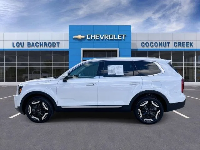 2023 Kia Telluride S photo 5