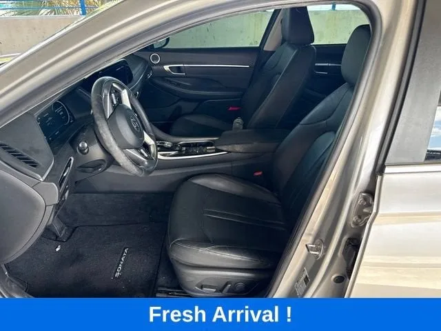 2023 Hyundai Sonata Limited photo 2