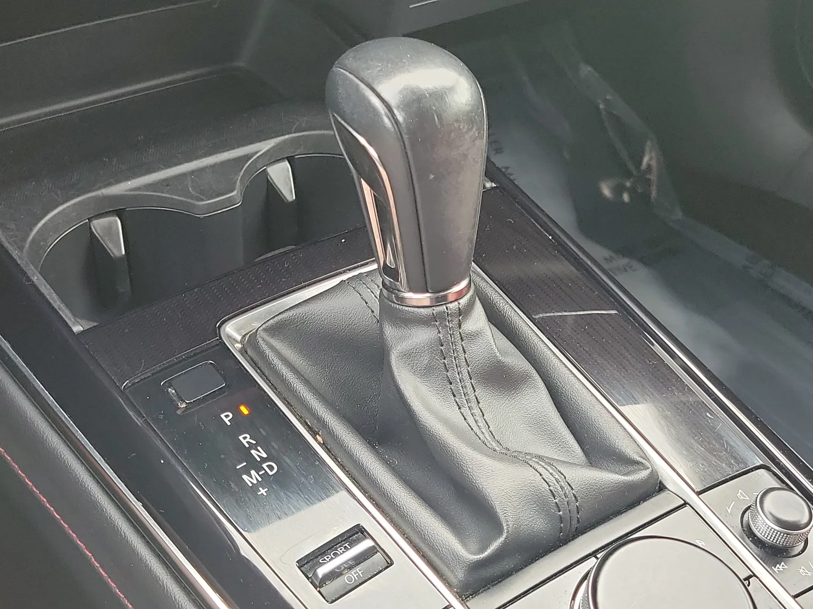 2023 Mazda CX-30 2.5 S Carbon Edition photo 34