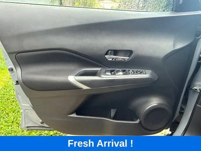 2023 Nissan Kicks SV photo 12
