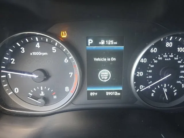 2020 Hyundai Elantra GT 5DR HB AT photo 18