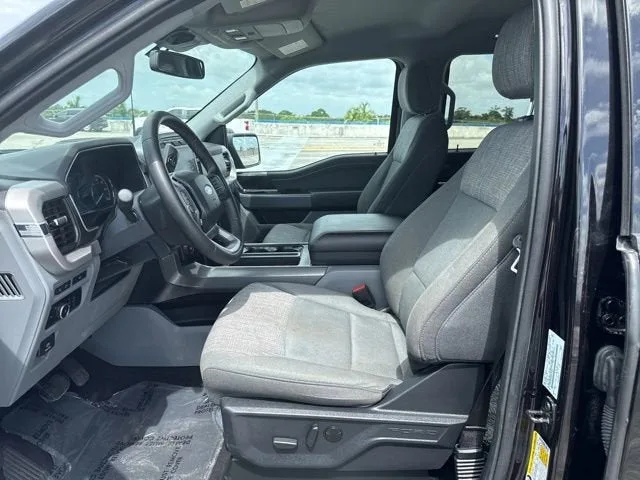 2023 Ford F-150 XL photo 2
