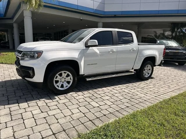 2022 Chevrolet Colorado 2WD LT photo 21