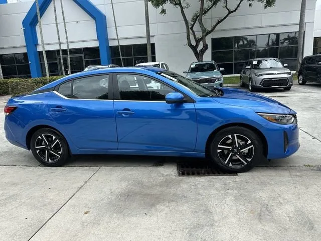 2025 Nissan Sentra SV photo 21