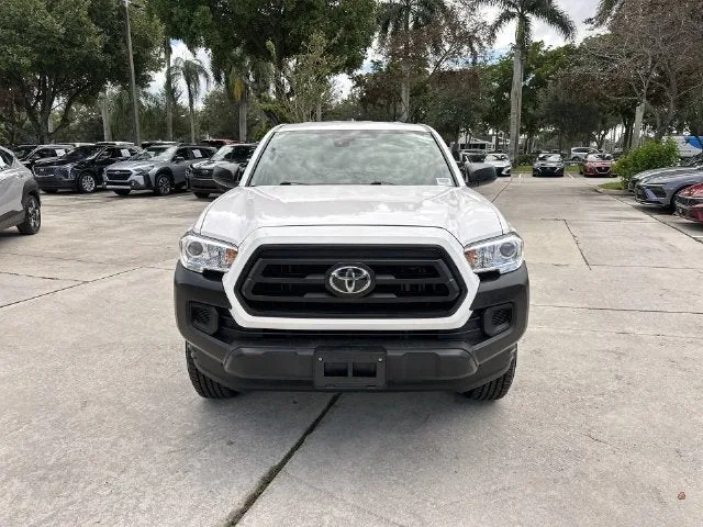 2022 Toyota Tacoma 2WD SR photo 18