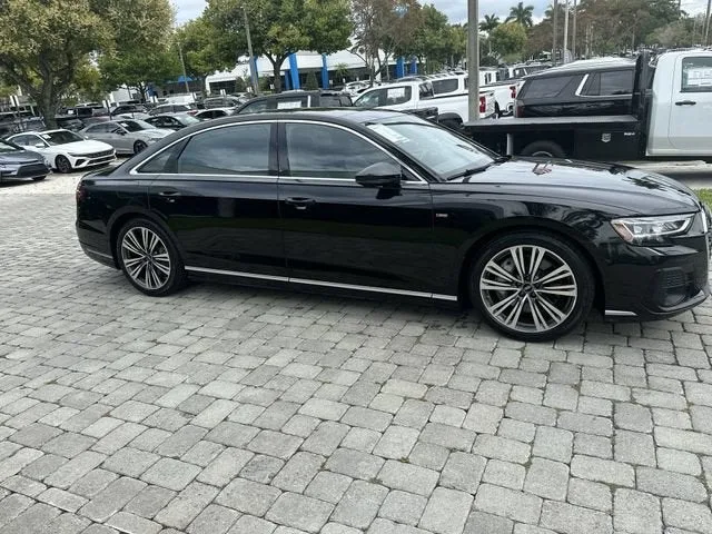 2023 Audi A8 4DR L QTRO 55 TFS photo 15