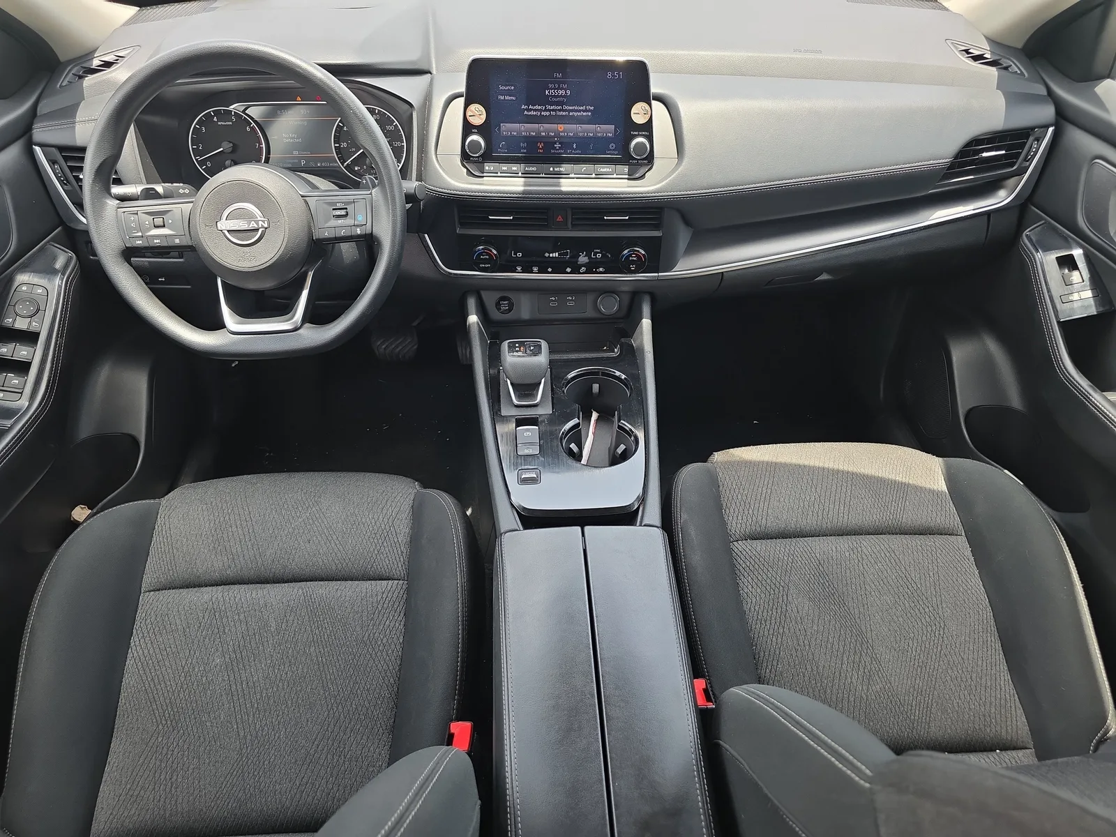 2024 Nissan Rogue SV photo 18