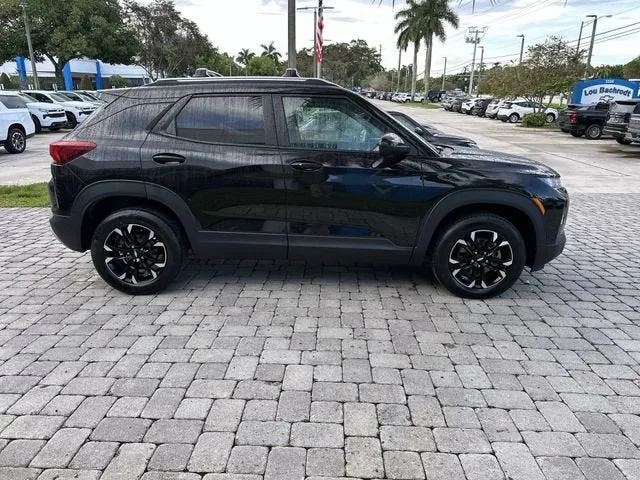 2021 Chevrolet Trailblazer LT photo 14
