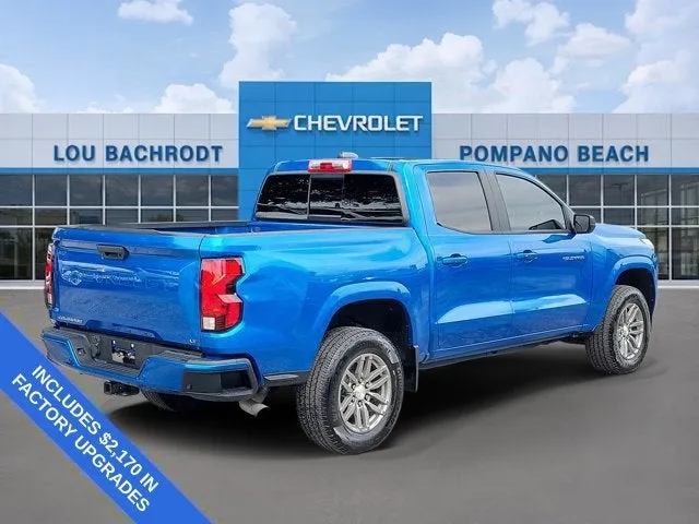 2024 Chevrolet Colorado LT photo 3