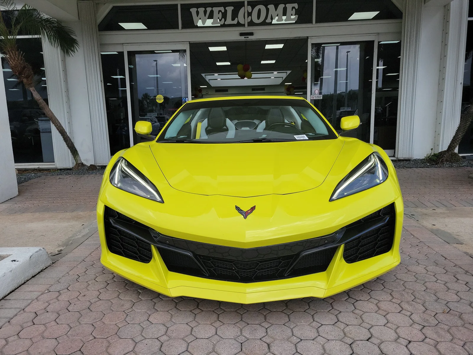 2023 Chevrolet Corvette Z06 3LZ photo 5
